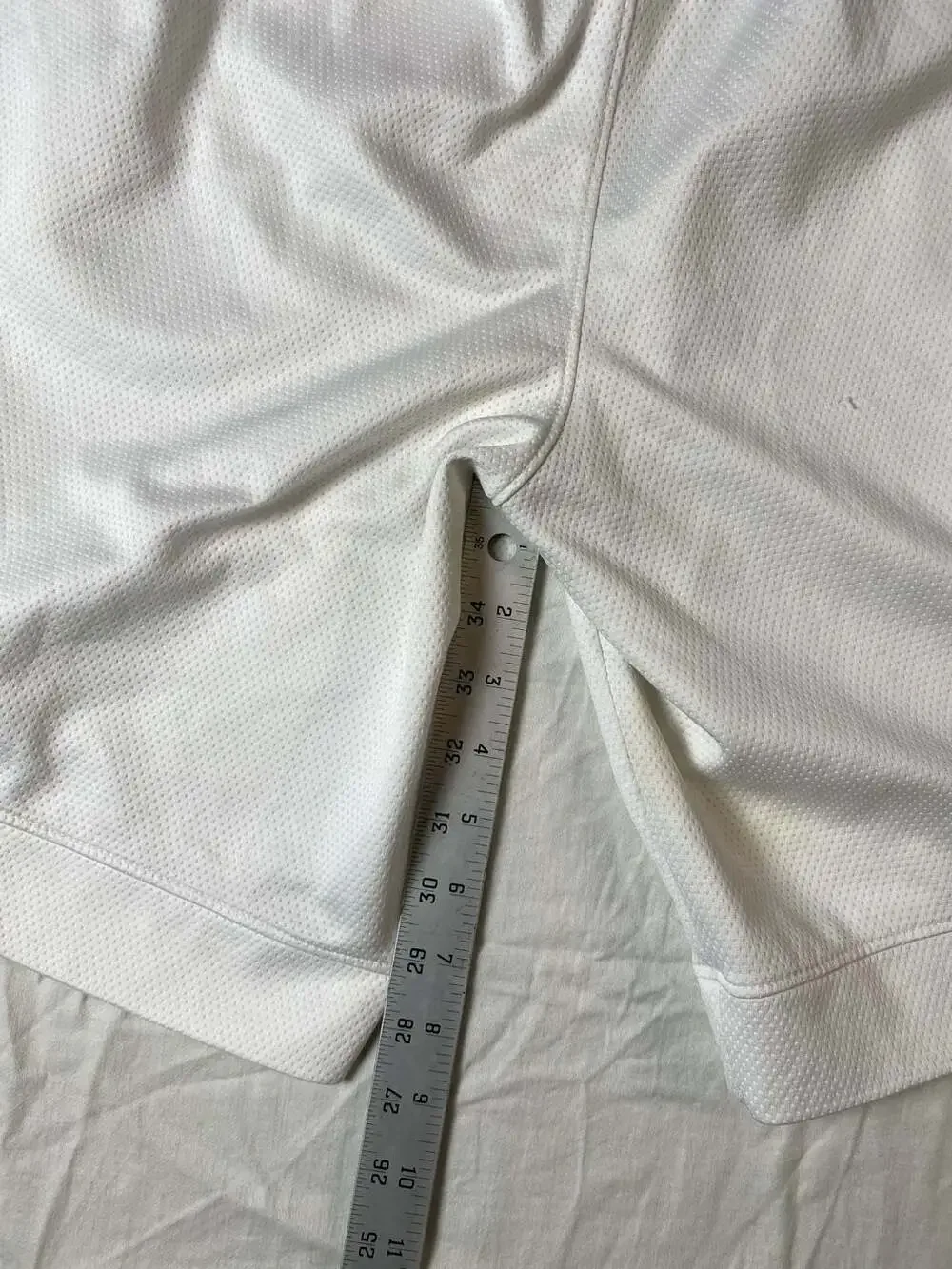 Nike Air Jordan Rise White/Black Mesh Basketball Shorts Size Large (1178)